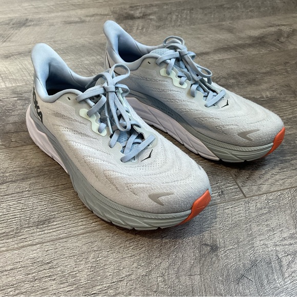 Hoka One One Shoes - Hoka One One Arahi 6 Running Shoes Size 9.5B